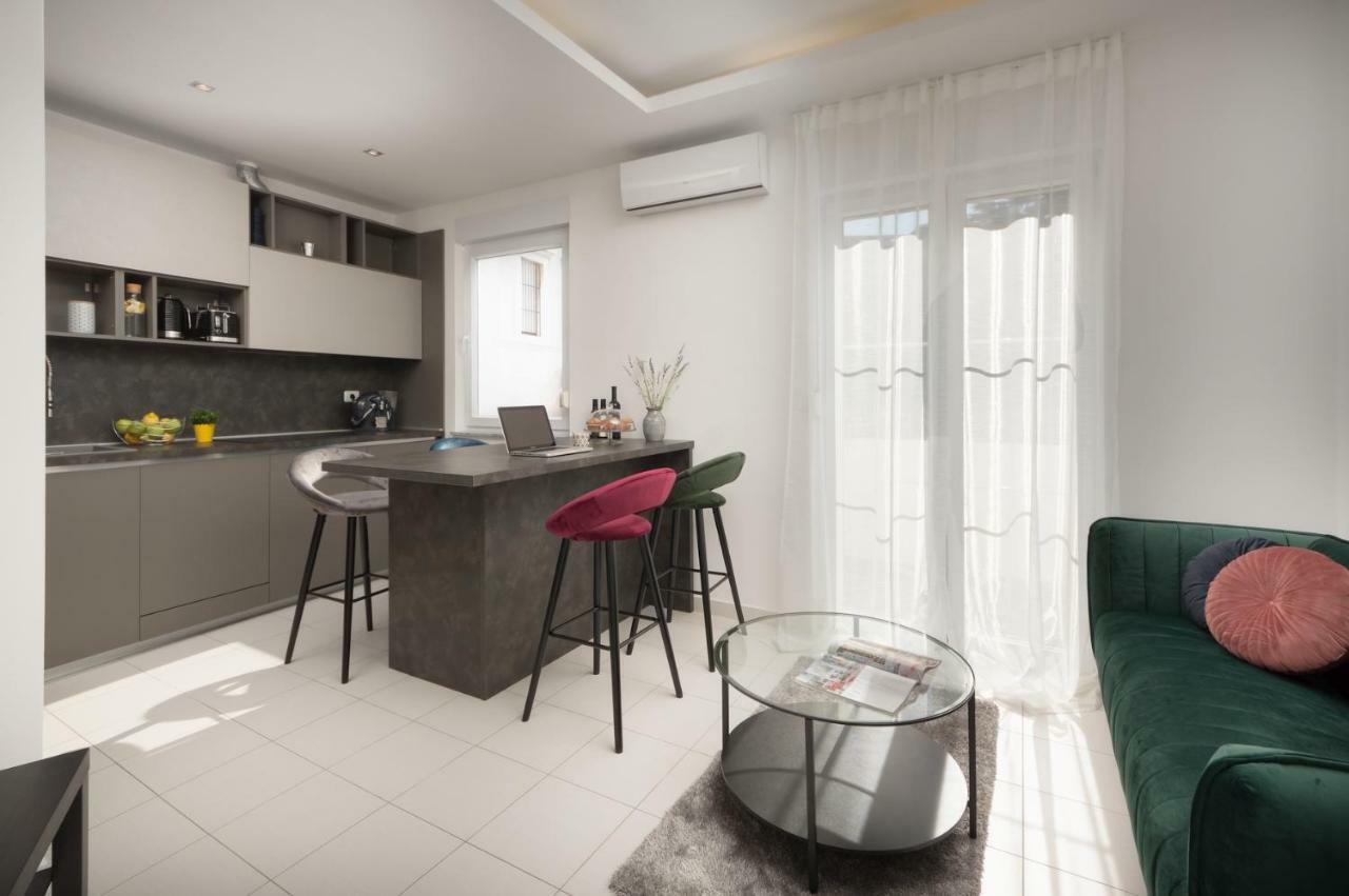 Carducci Apartment - Center PUY 외부 사진